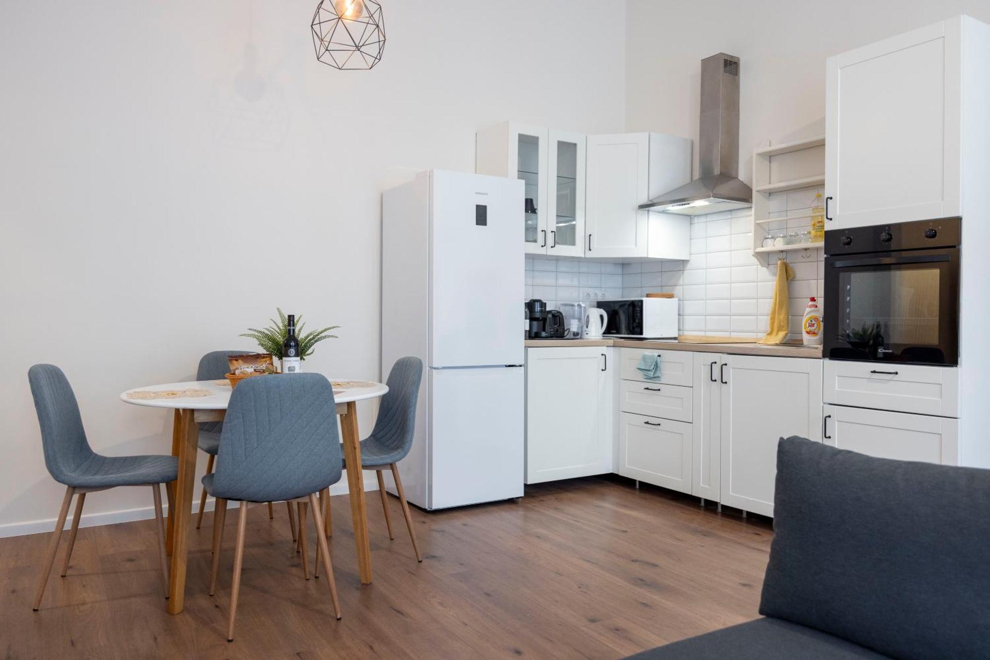 Lovely Central Apartment By Julia 布达佩斯 外观 照片